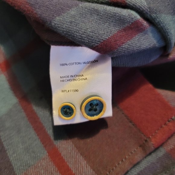 Weatherproof Vintage Men's Button Up Plaid Shirt - Picture 9 of 10